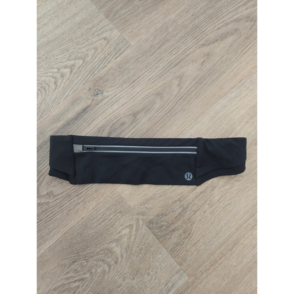 Lululemon Fast and Free Run Belt Black XS/S Adjustable Reflective Running Pouch